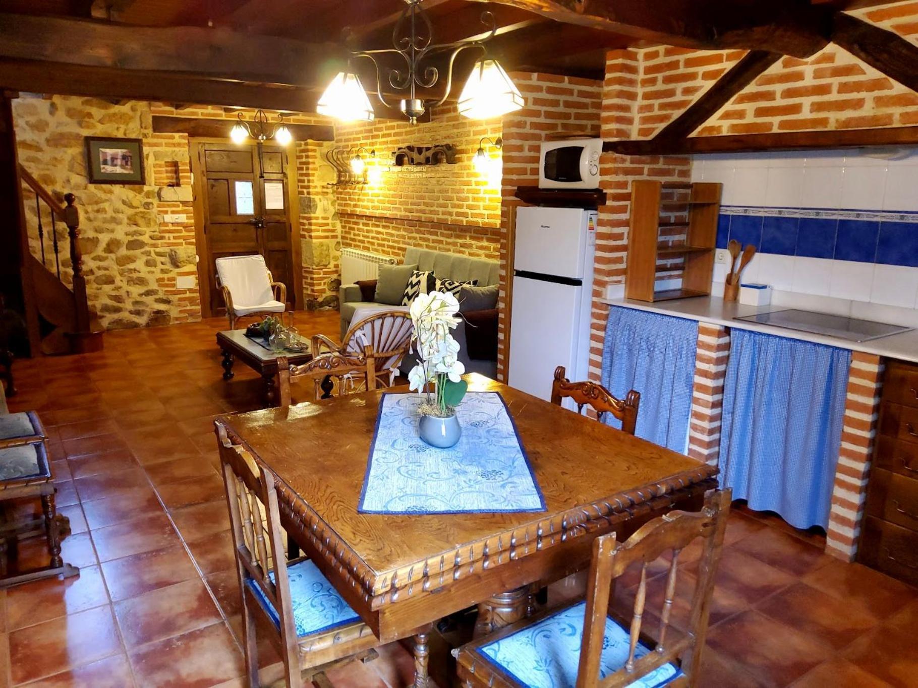 Apartamentos Rurales La Tabla Alles Екстер'єр фото
